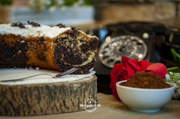 Ciambellone variegato alla cioccolata - immagine 3
