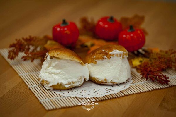 Maritozzi con panna